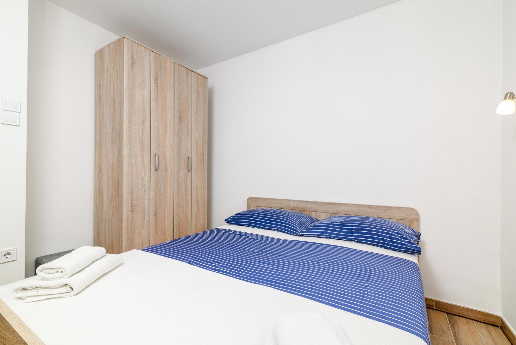Apartments With A Parking Space Premantura, Medulin - 2228 חדר תמונה