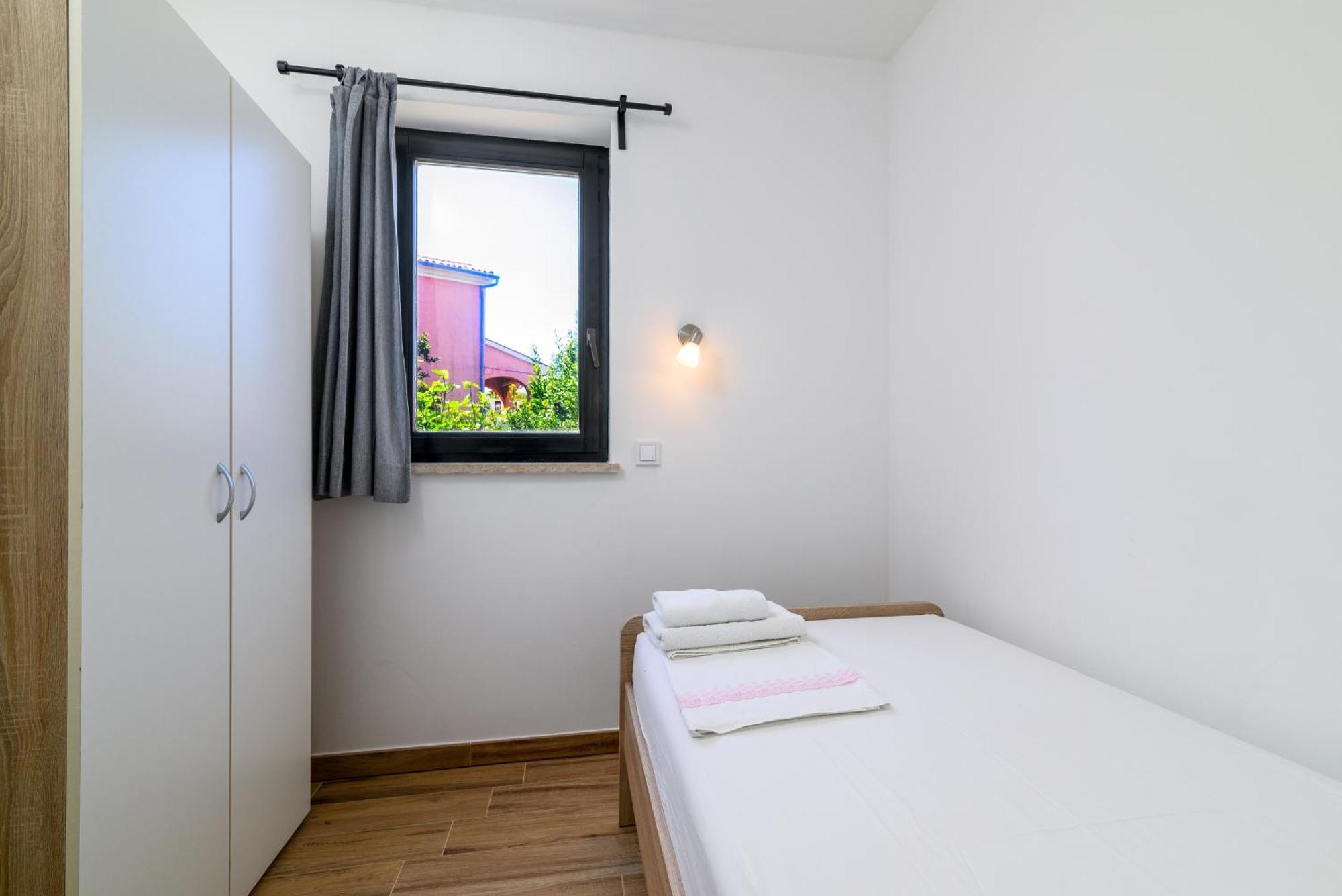 Apartments With A Parking Space Premantura, Medulin - 2228 חדר תמונה
